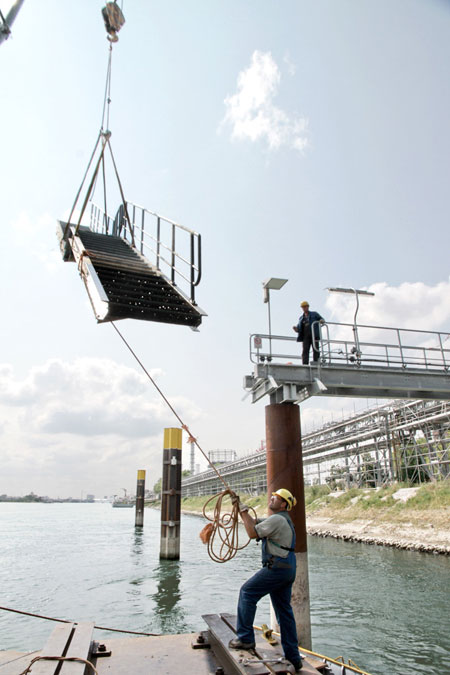 Schiffsverladebühne