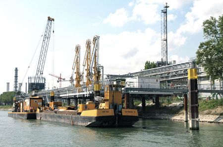 Schiffsverladebühne